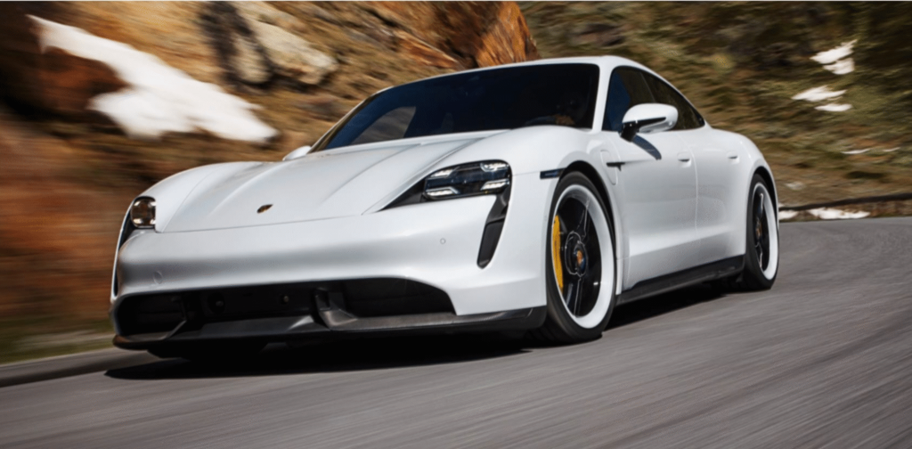 Porsche Taycan turbo 450 kw